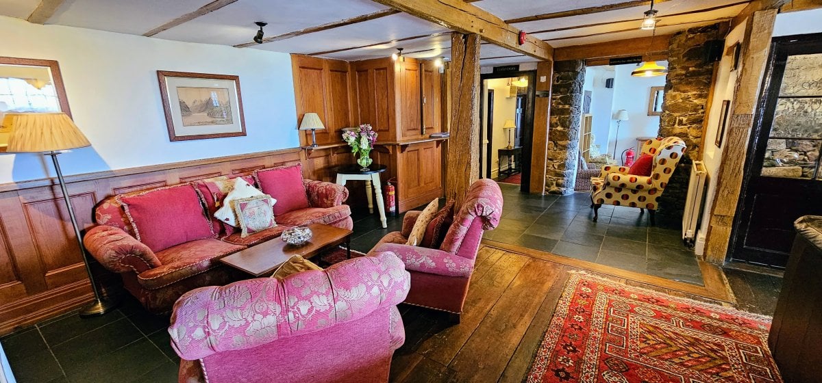 St Beuno House - cosy corner of the main sitting area